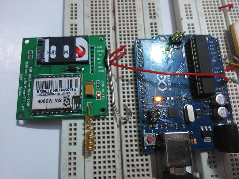 GPS tracker Based on Arduino, M590 GSM and NEO-6M GPS,,,