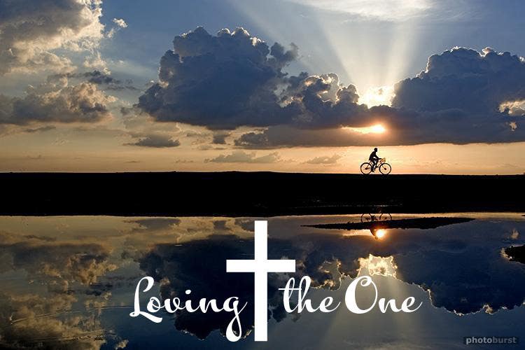 Kilpailutyö #22 kilpailussa                                                 Design a Logo for "Loving the One" Spiritual Website
                                            